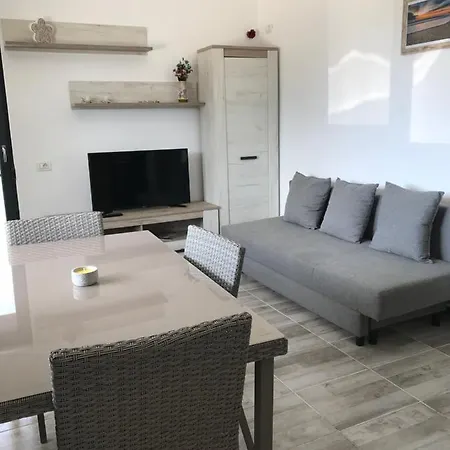 Apartment La Belle Vie *